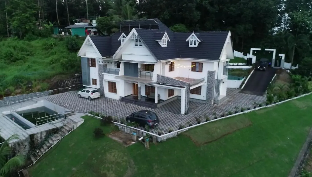 Hillock County Mansion Villa Vazhakulam